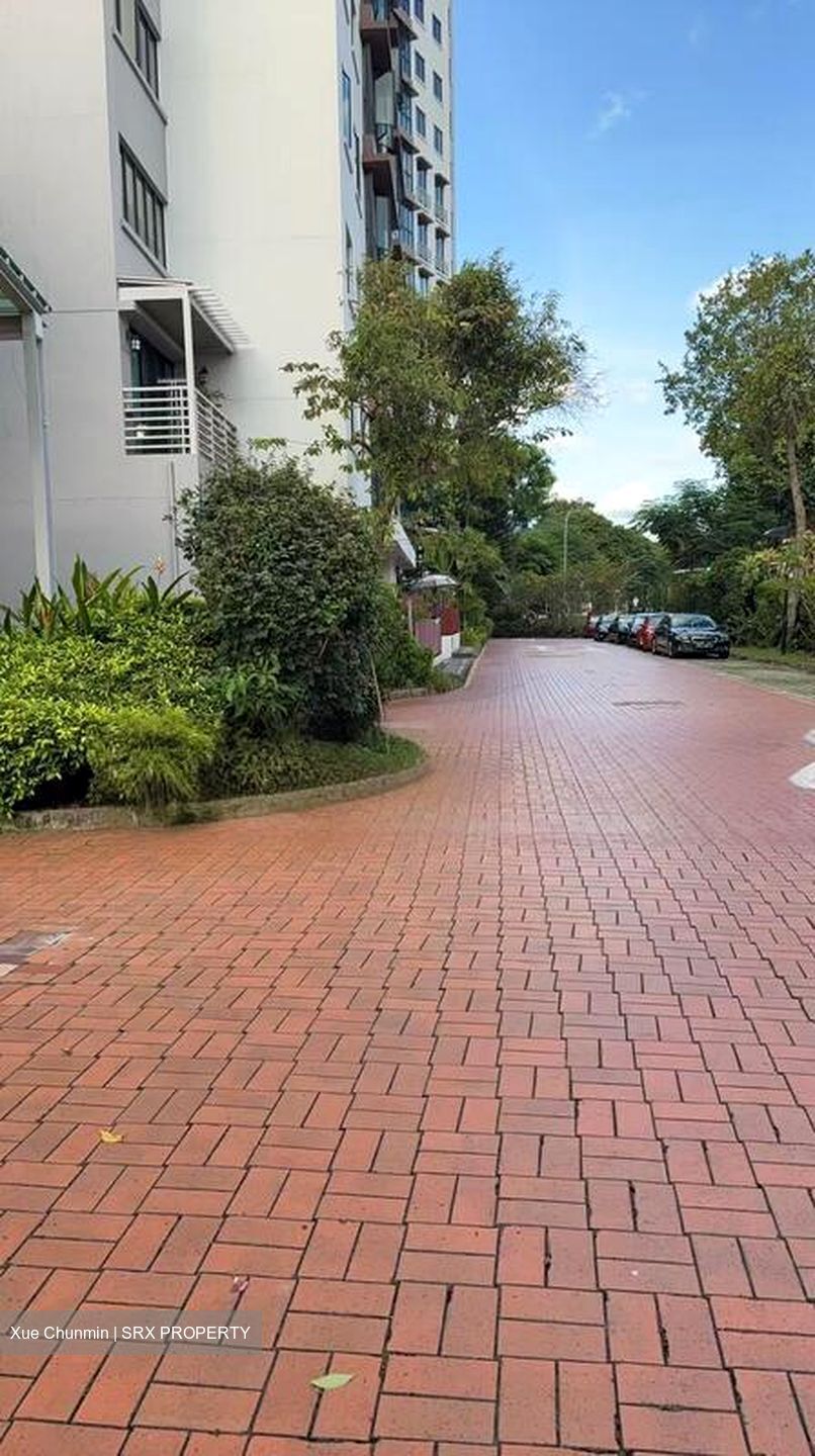 Central Grove (D14), Condominium #454819061